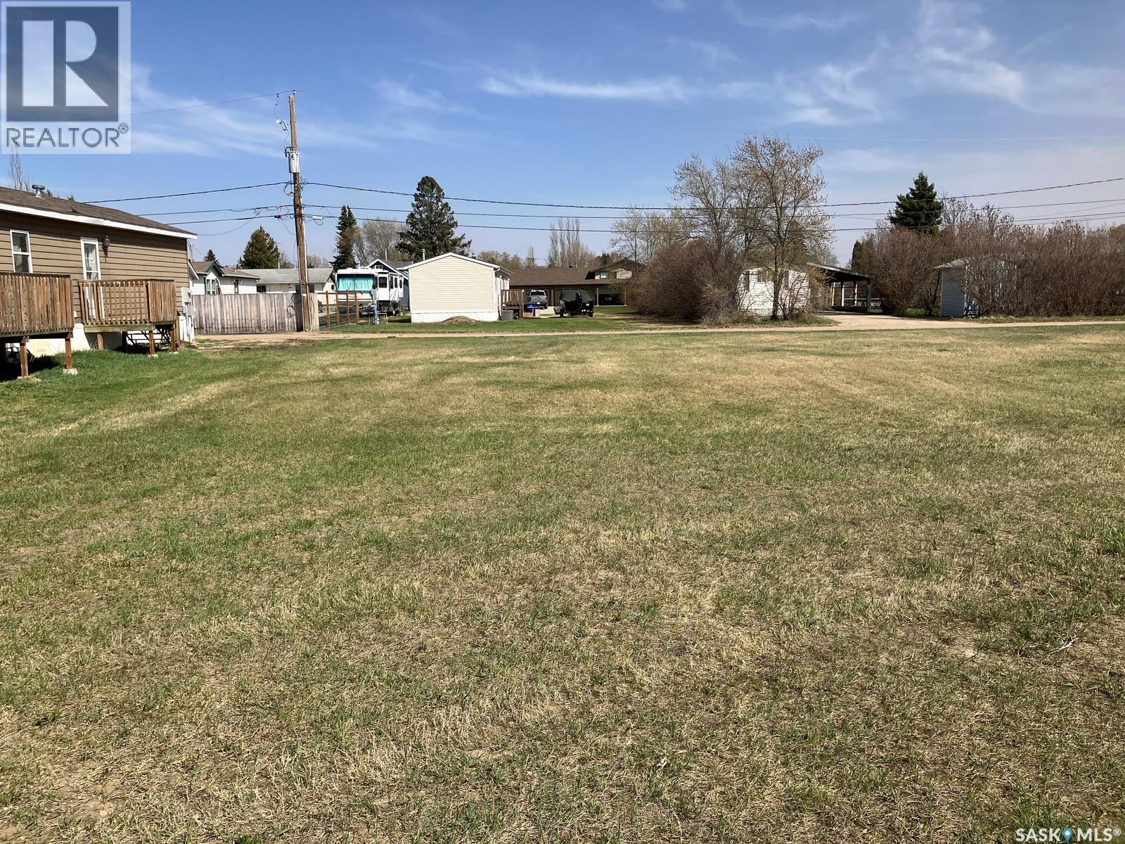 1217 3rd Street W, Nipawin, Saskatchewan  S0E 1E0 - Photo 3 - SK024939