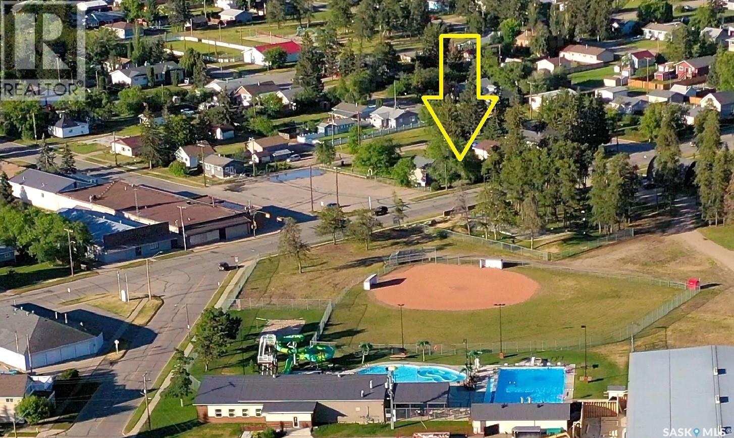 307 Nipawin Road E, Nipawin, Saskatchewan  S0E 1E0 - Photo 2 - SK024923