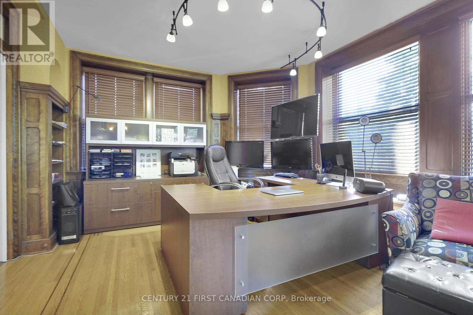 191 Cheapside Street, London East, Ontario N6A 1Z9 - Photo 29 - X12304225