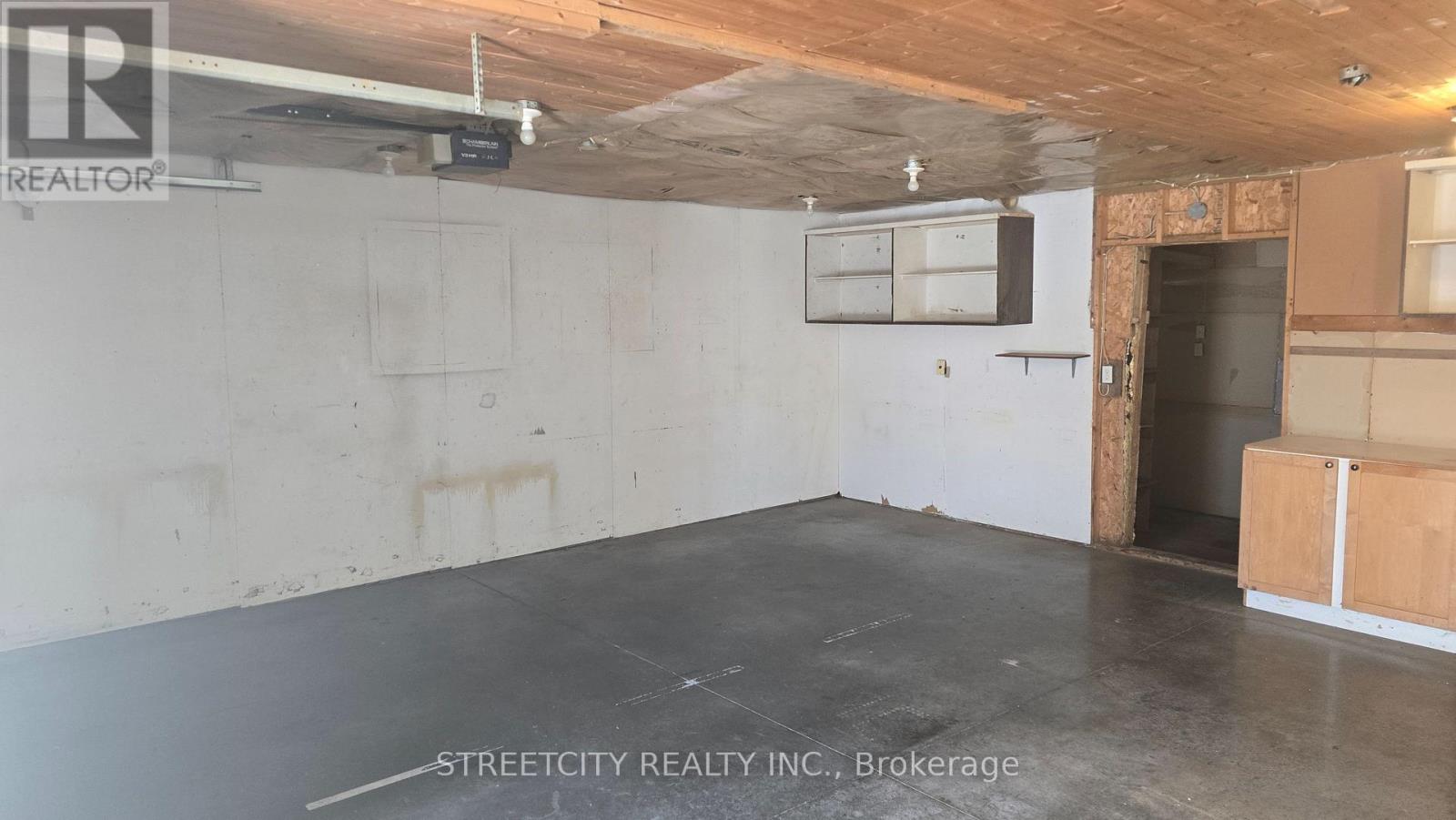 244 Vancouver Street, London East, Ontario  N5W 4R8 - Photo 4 - X12591278