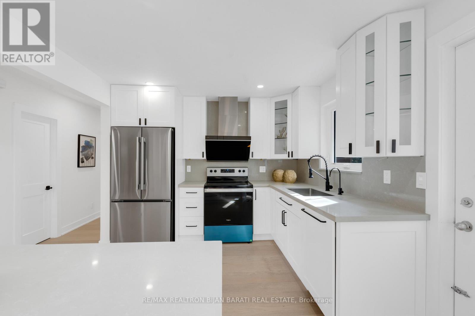 14 Henderson Avenue, Markham, Ontario L3T 2K3 - Photo 14 - N12594344