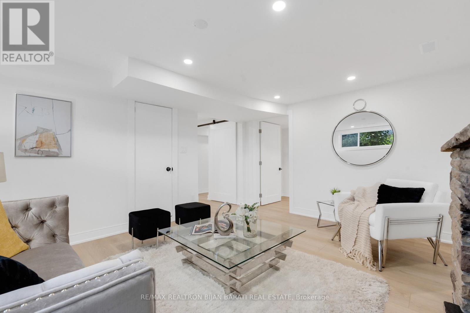 14 Henderson Avenue, Markham, Ontario L3T 2K3 - Photo 35 - N12594344