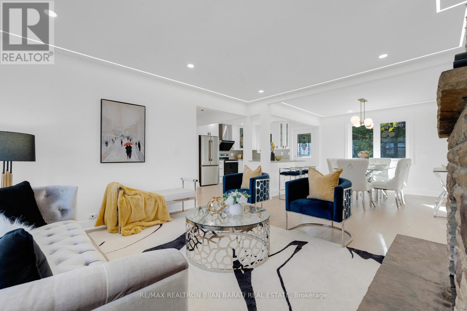 14 Henderson Avenue, Markham, Ontario L3T 2K3 - Photo 8 - N12594344