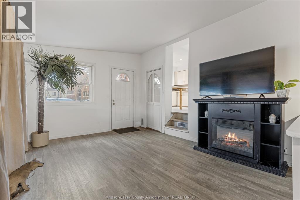 905 St. Mary's, Windsor, Ontario N8S 2V1 - Photo 21 - 25030971