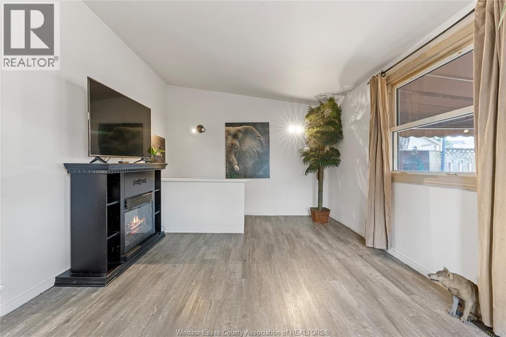 905 St. Mary's, Windsor, Ontario N8S 2V1 - Photo 22 - 25030971