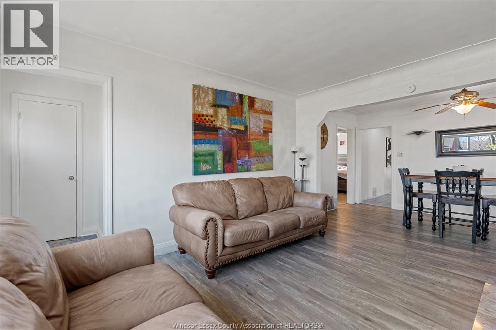 905 St. Mary's, Windsor, Ontario N8S 2V1 - Photo 8 - 25030971