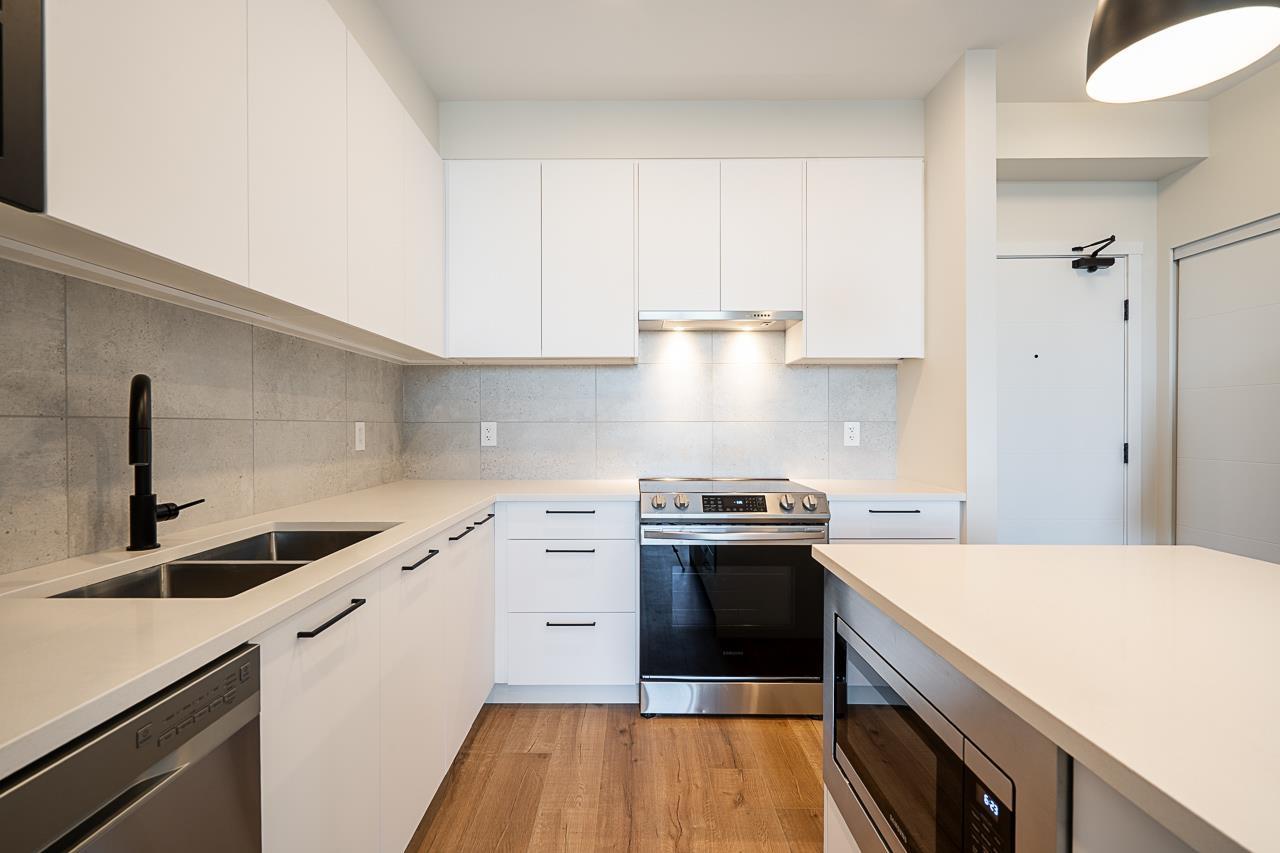 618 8117 200a Street, Langley, British Columbia V2Y 3W9 - Photo 14 - R3071347