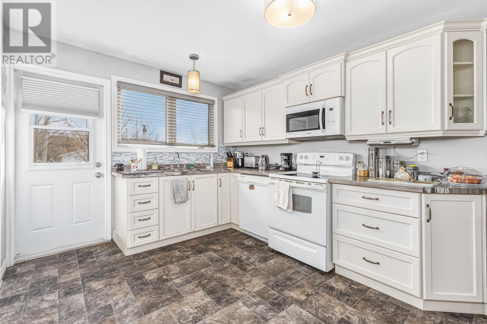 11 Thomas Street, St. John's, Newfoundland & Labrador  A1E 2J9 - Photo 6 - 1293041