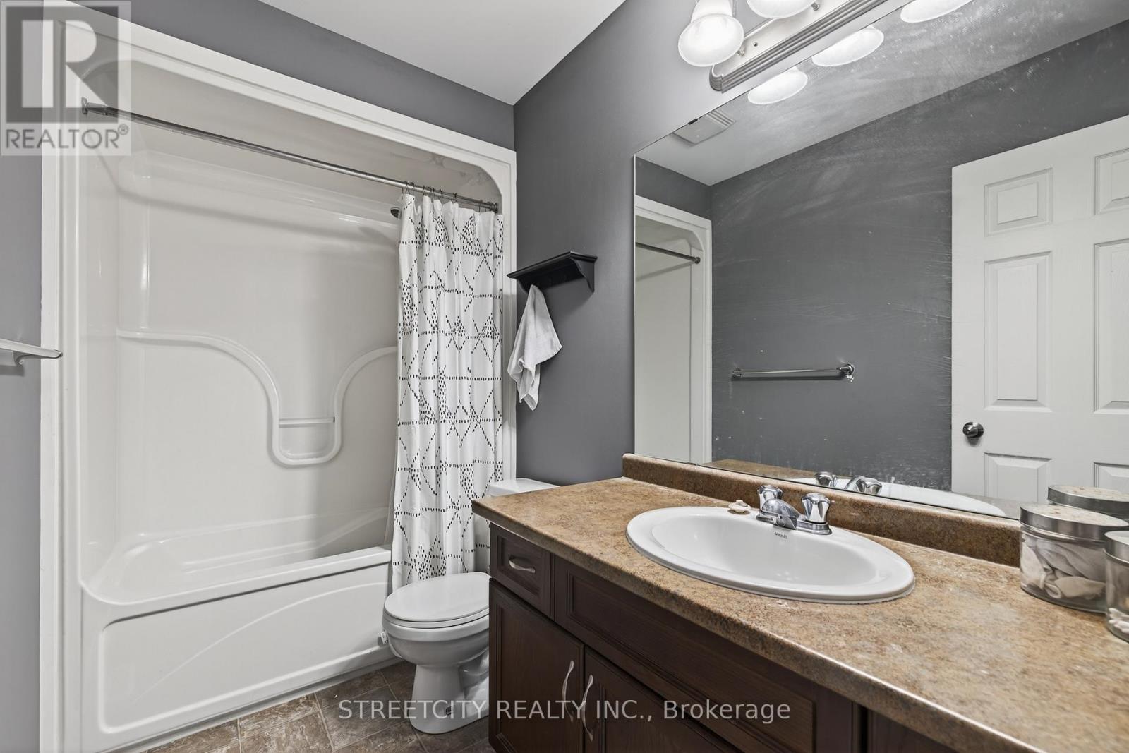 88 - 1320 Savannah Drive, London North, Ontario  N5X 0B7 - Photo 28 - X12594596