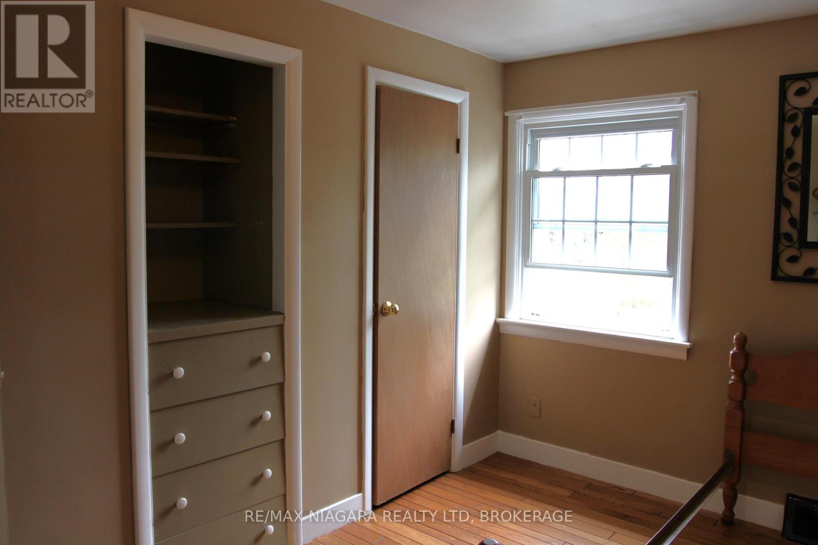 21 Highland Avenue, Fort Erie, Ontario L2A 2X6 - Photo 29 - X12313299