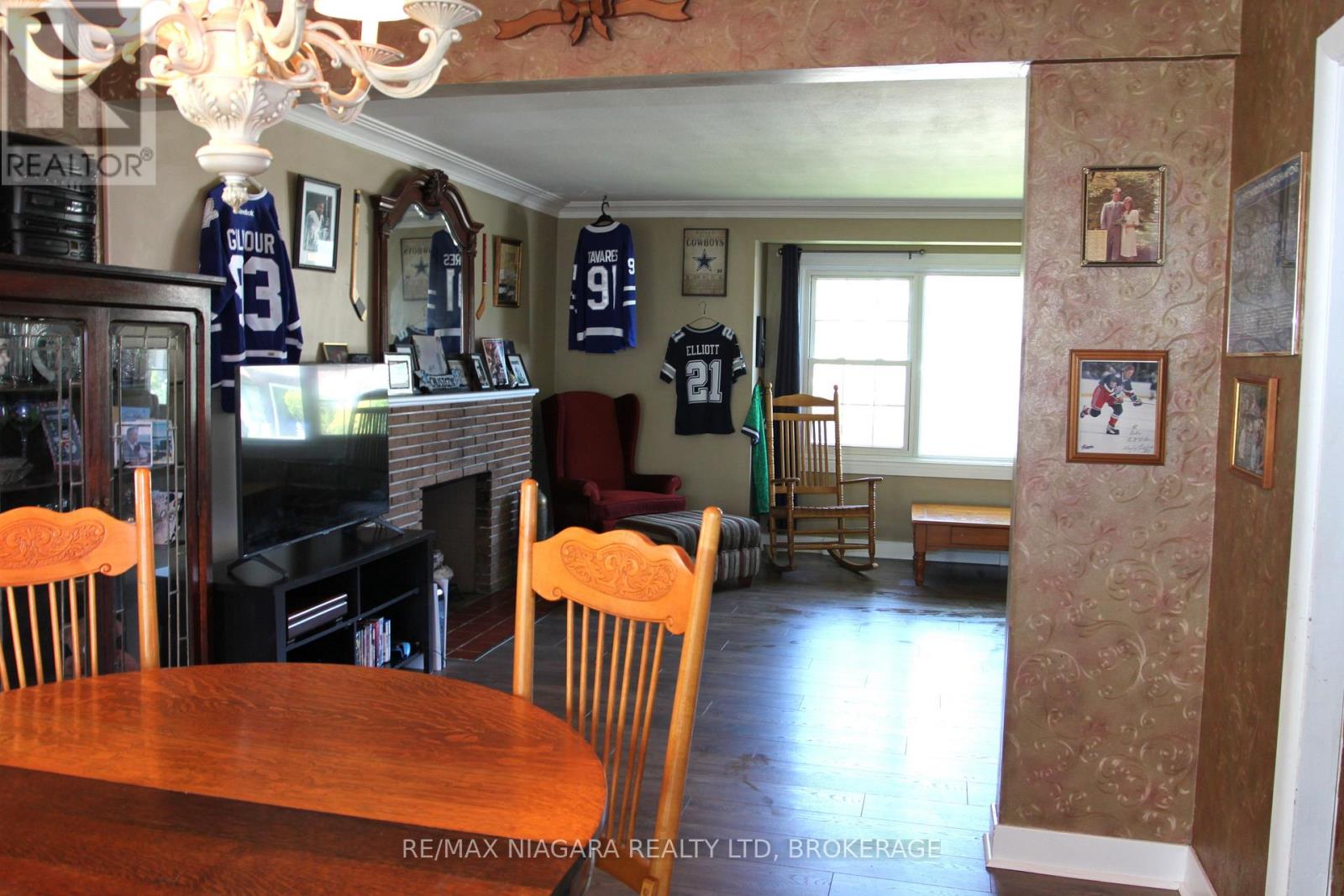 21 Highland Avenue, Fort Erie, Ontario L2A 2X6 - Photo 11 - X12313299