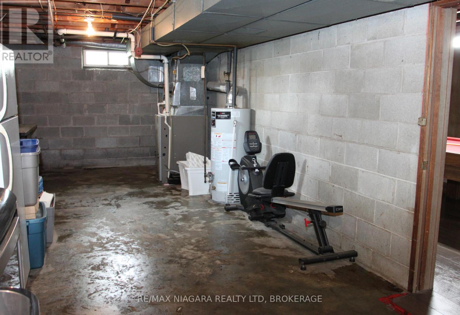 21 Highland Avenue, Fort Erie, Ontario L2A 2X6 - Photo 44 - X12313299