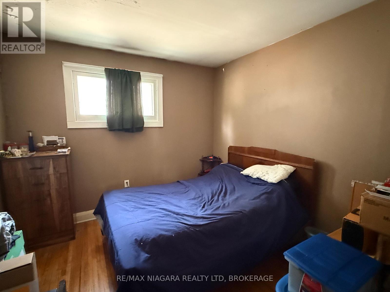 35 Forsythe Street, Fort Erie, Ontario  L2A 1X1 - Photo 12 - X12326566