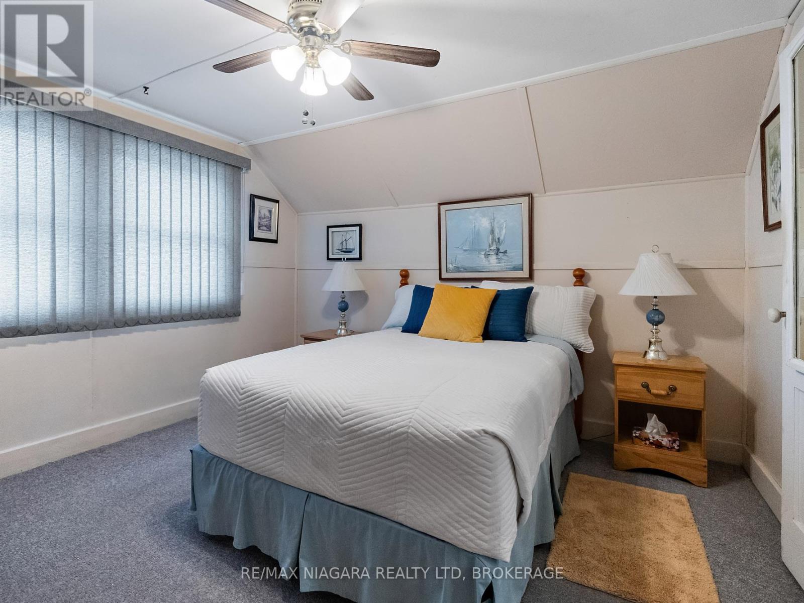 207 Gilmore Road, Fort Erie, Ontario L2A 2M2 - Photo 18 - X12067033