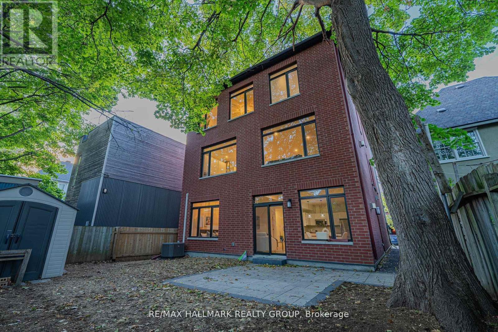 14 Thornton Avenue, Ottawa, Ontario  K1S 2R9 - Photo 38 - X12594452