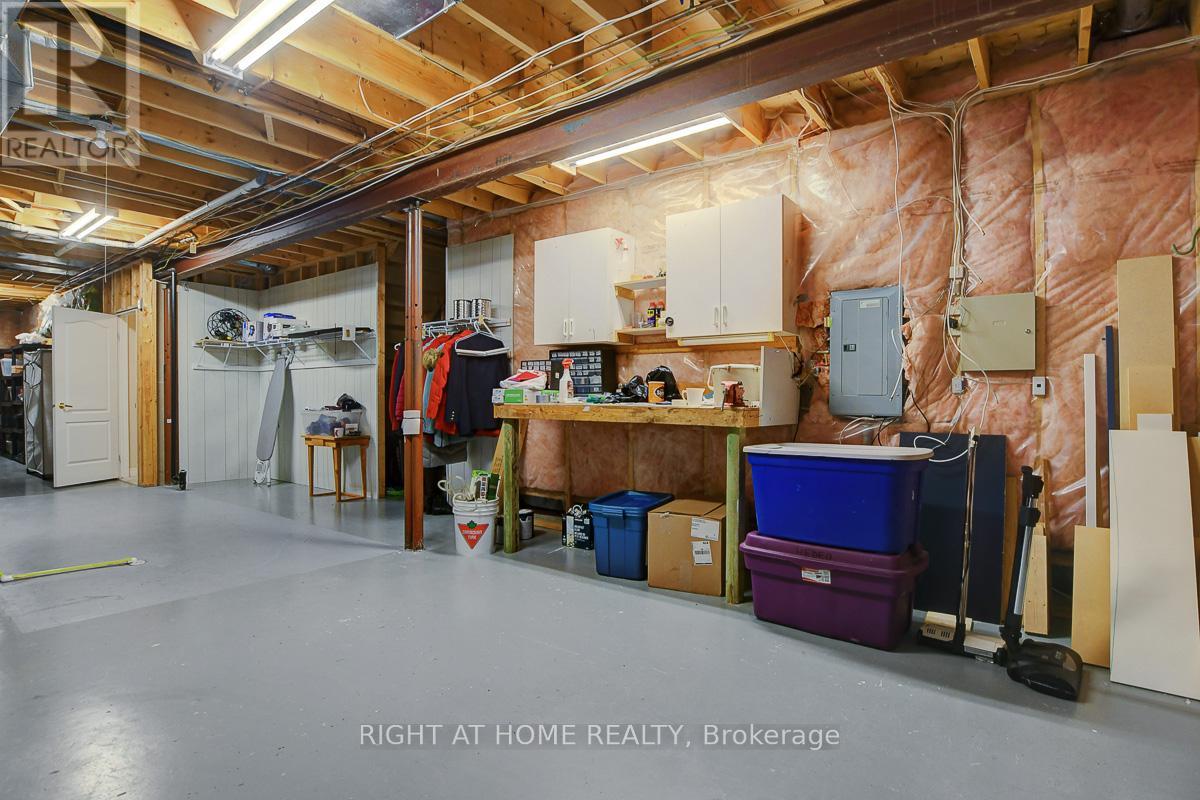 36 Sable Run Drive, Ottawa, Ontario  K2S 1W8 - Photo 26 - X12594554