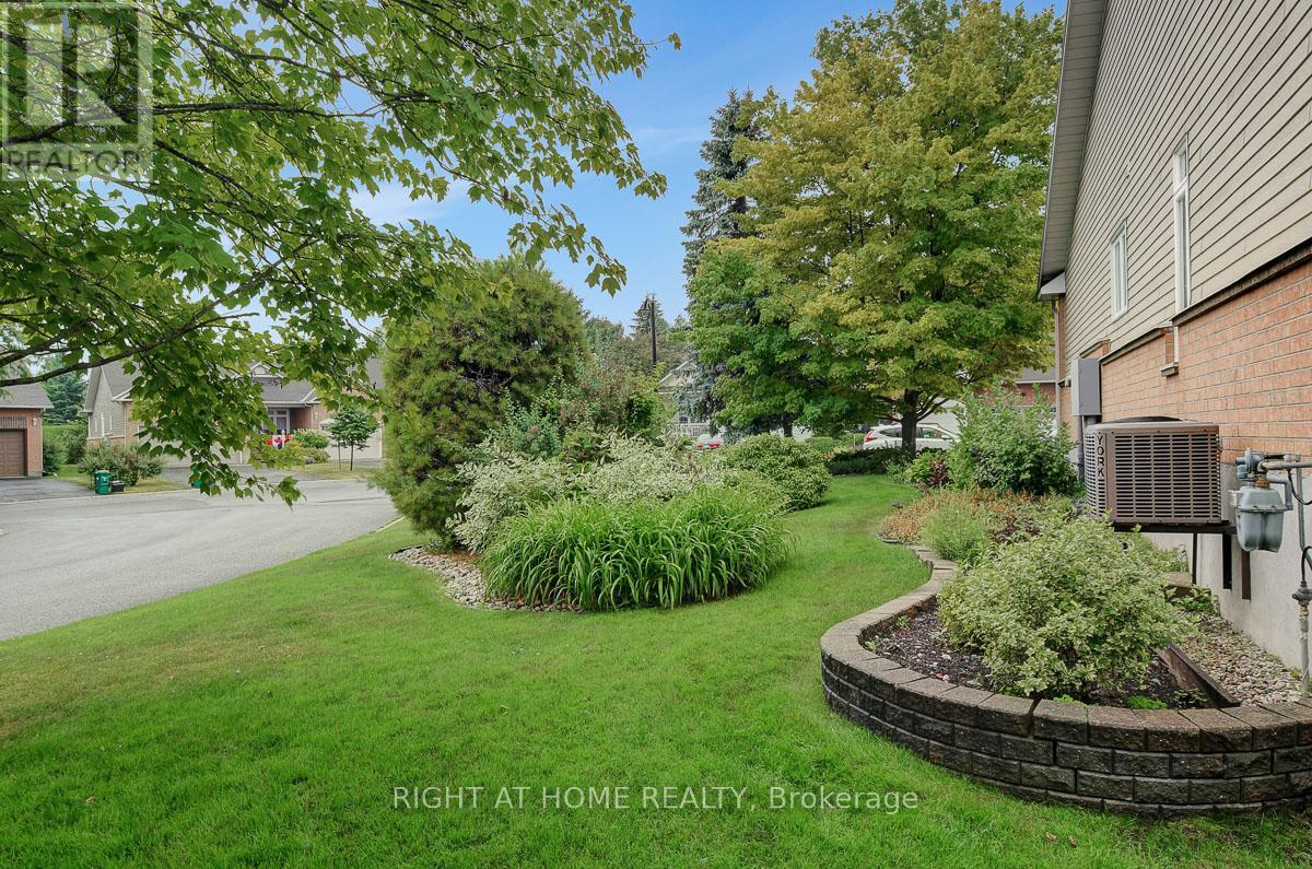 36 Sable Run Drive, Ottawa, Ontario  K2S 1W8 - Photo 30 - X12594554