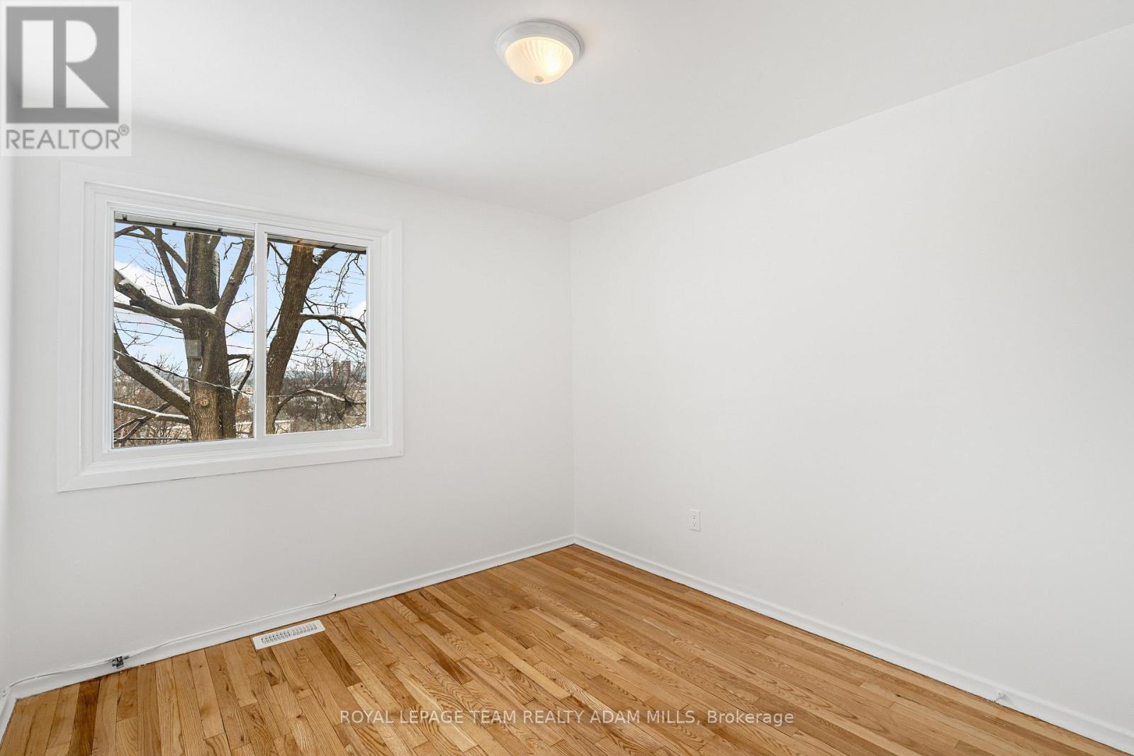 B - 1487 Morisset Avenue, Ottawa, Ontario  K1Z 8H2 - Photo 21 - X12594610