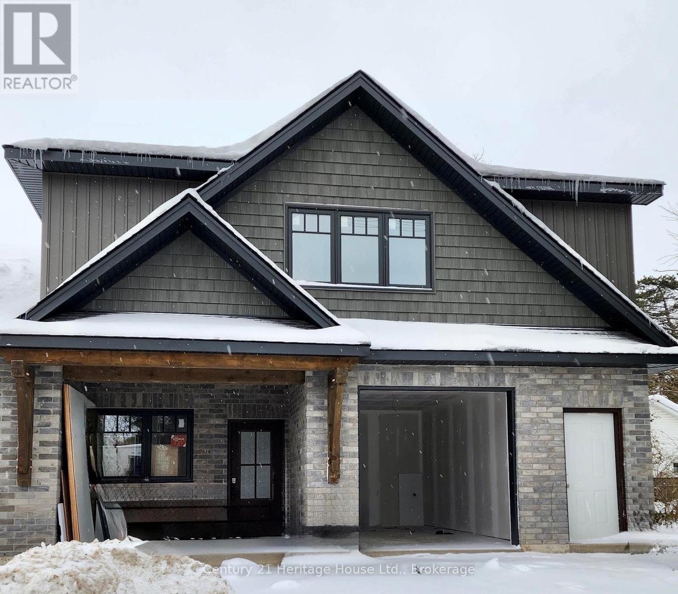 323 ARTHUR STREET, wellington north (mount forest), Ontario