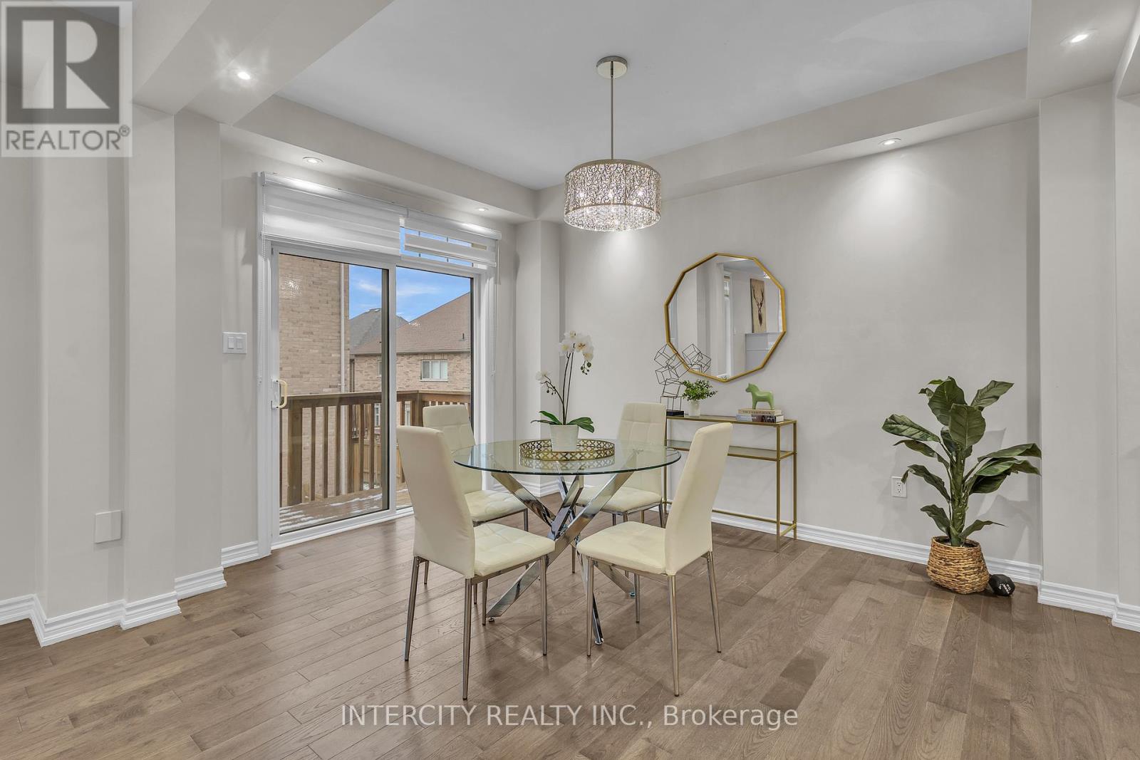 45 Roulette Crescent, Brampton, Ontario  L7A 4R6 - Photo 25 - W12594340