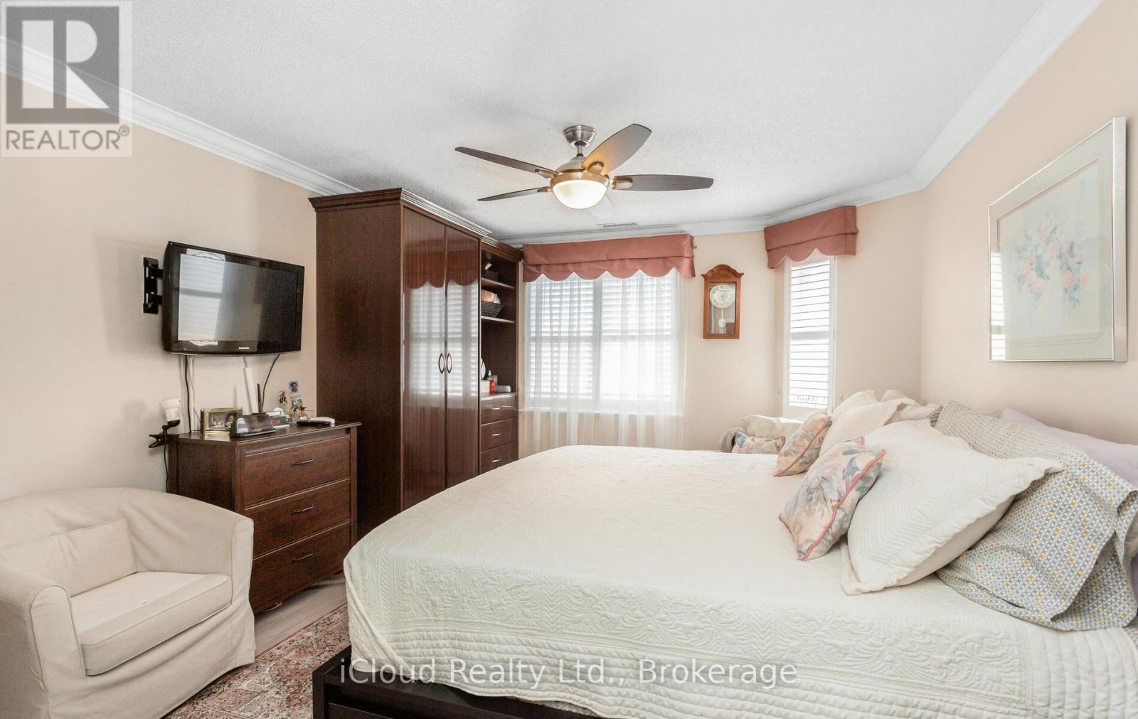 606 - 10 Dayspring Circle, Brampton, Ontario  L6P 1B9 - Photo 15 - W12594342