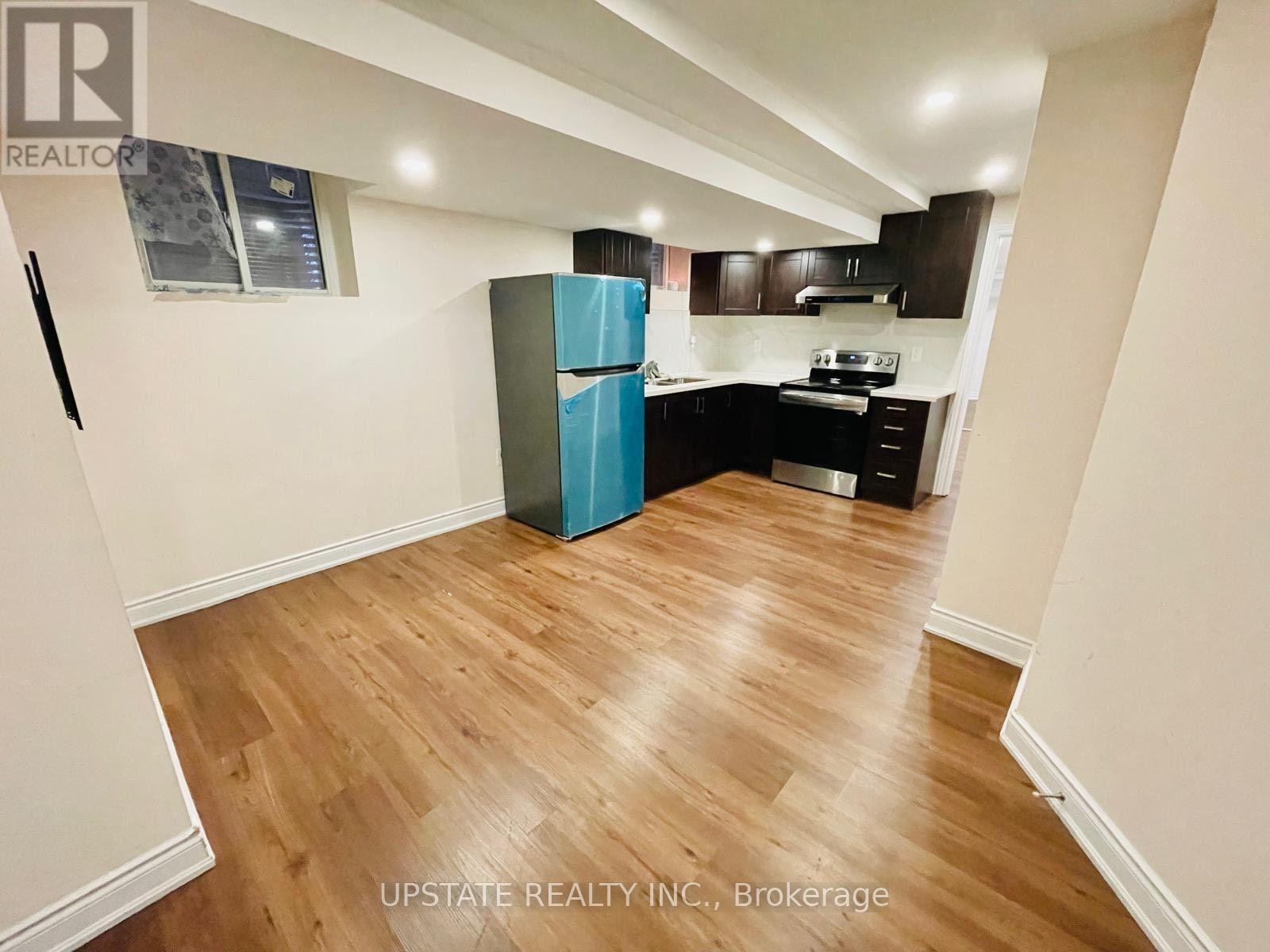 Basement - 93 Truro Circle, Brampton, Ontario L7A 4E7 - Photo 2 - W12594348