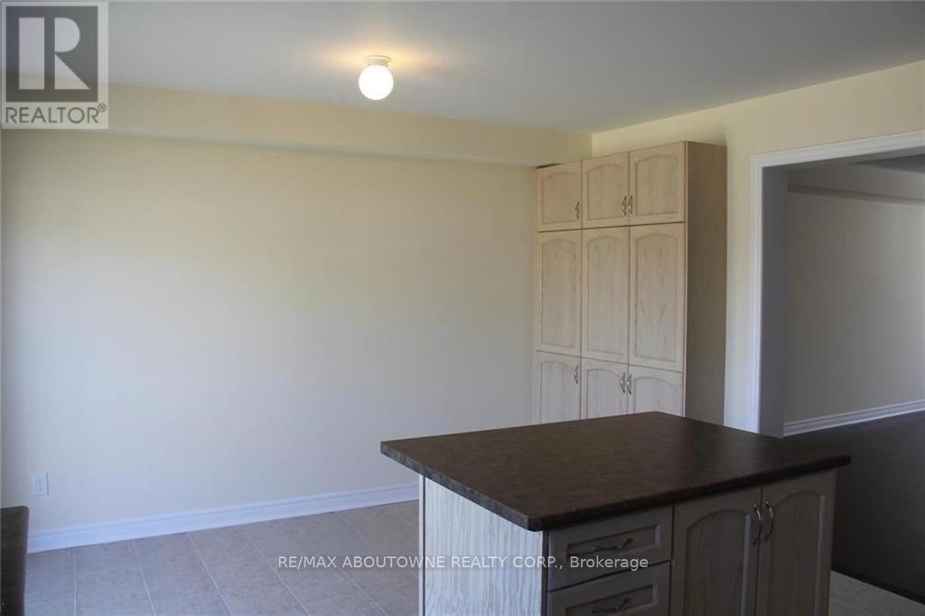 81 - 2178 Fiddlers Way, Oakville, Ontario L6M 0L5 - Photo 6 - W12594360