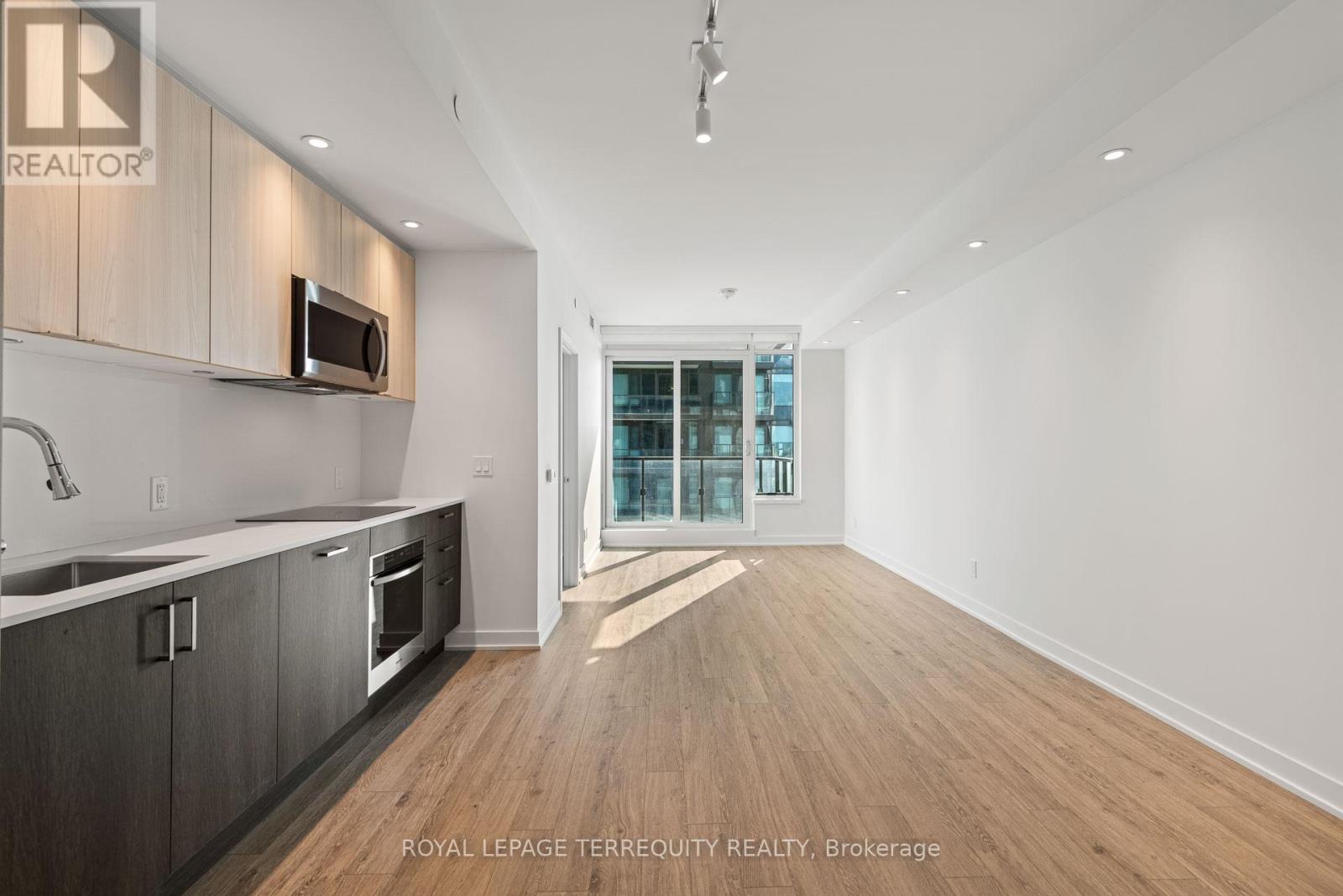 2506 - 1928 Lakeshore Boulevard W, Toronto, Ontario  M6S 0B1 - Photo 11 - W12594364