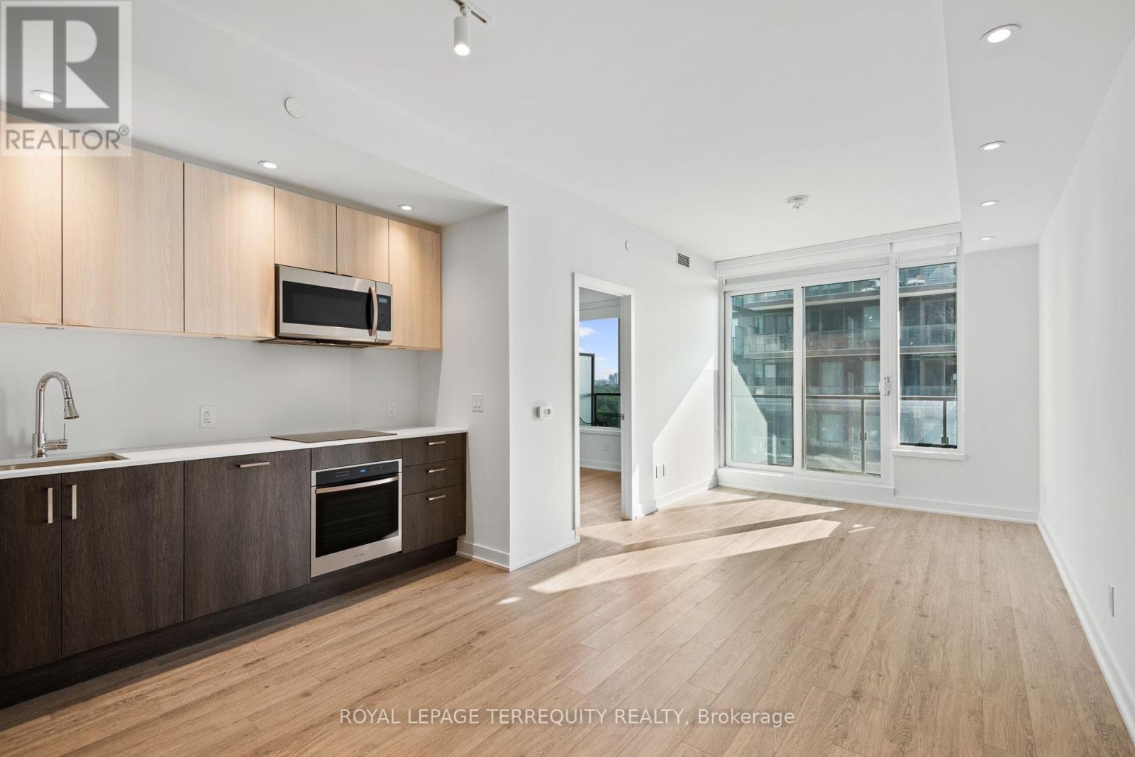 2506 - 1928 Lakeshore Boulevard W, Toronto, Ontario  M6S 0B1 - Photo 17 - W12594364