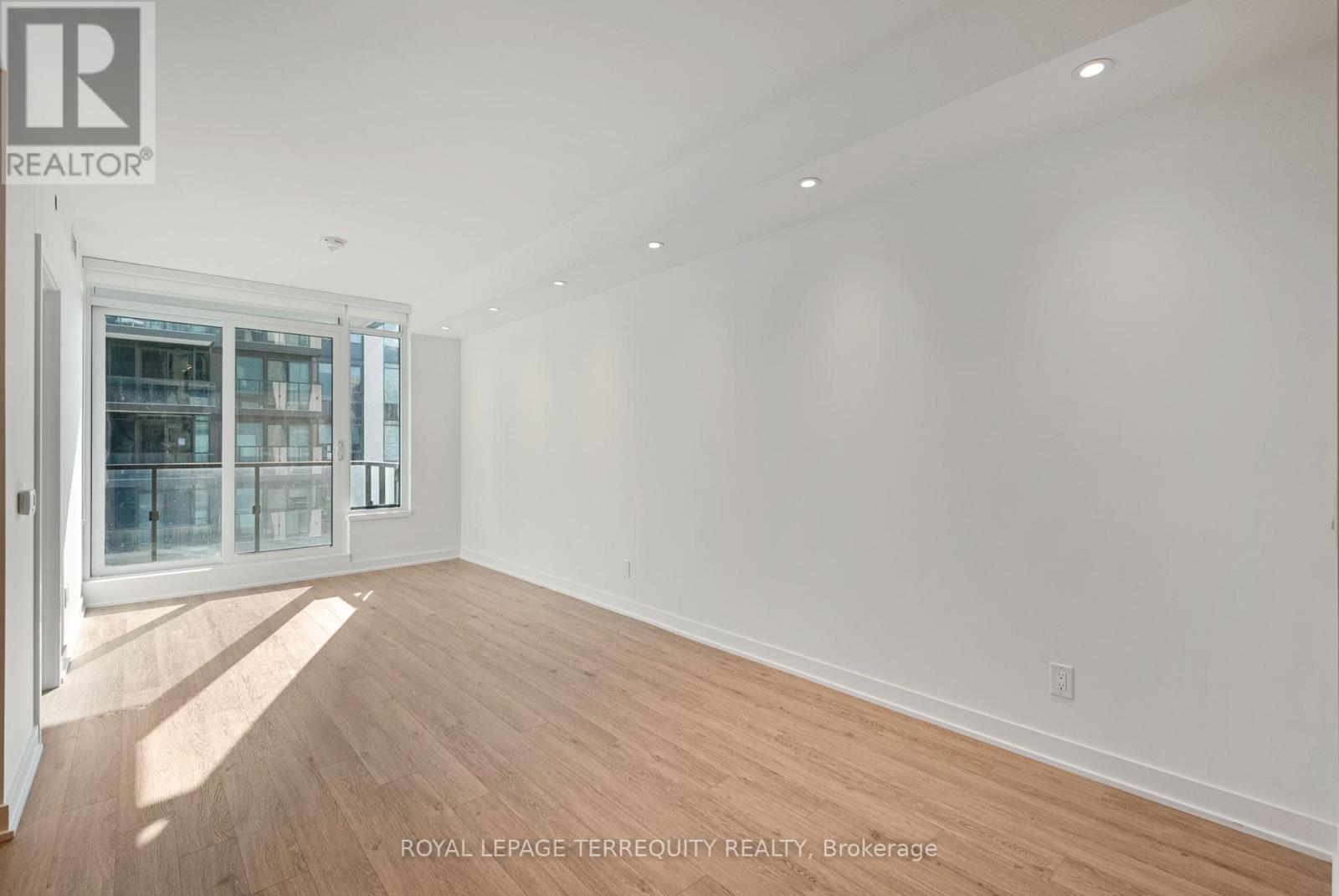 2506 - 1928 Lakeshore Boulevard W, Toronto, Ontario  M6S 0B1 - Photo 18 - W12594364