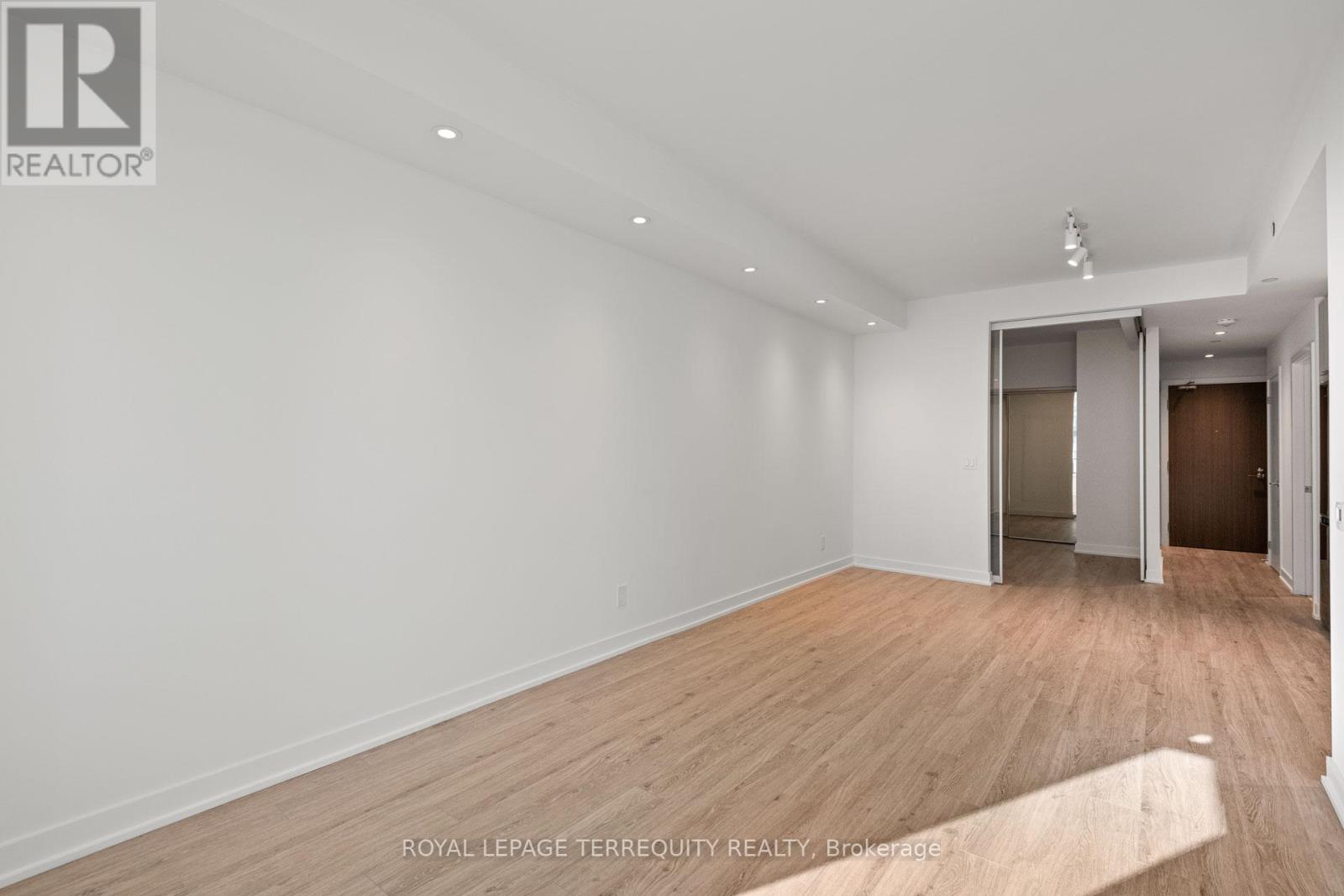 2506 - 1928 Lakeshore Boulevard W, Toronto, Ontario  M6S 0B1 - Photo 20 - W12594364