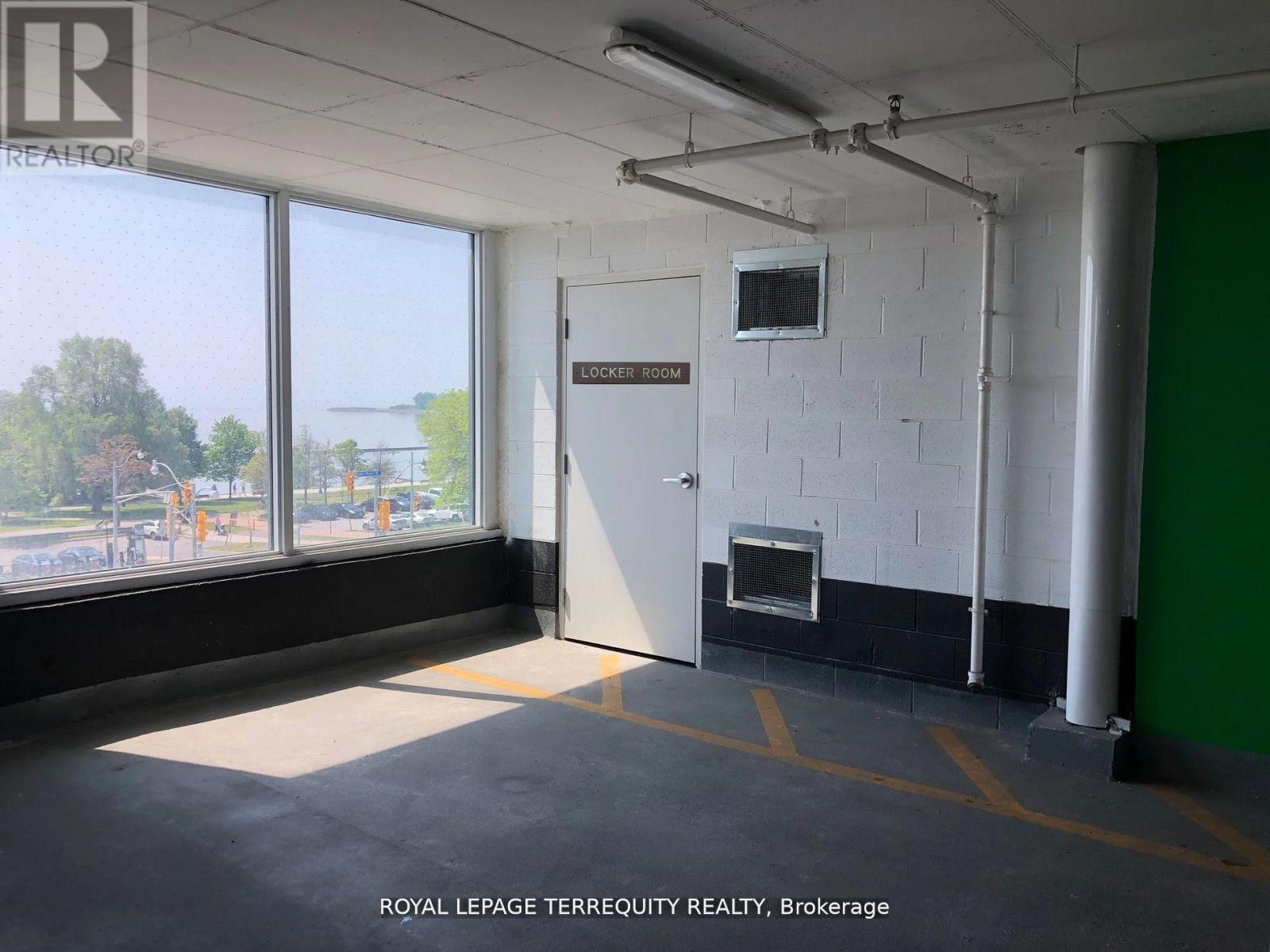 2506 - 1928 Lakeshore Boulevard W, Toronto, Ontario  M6S 0B1 - Photo 34 - W12594364