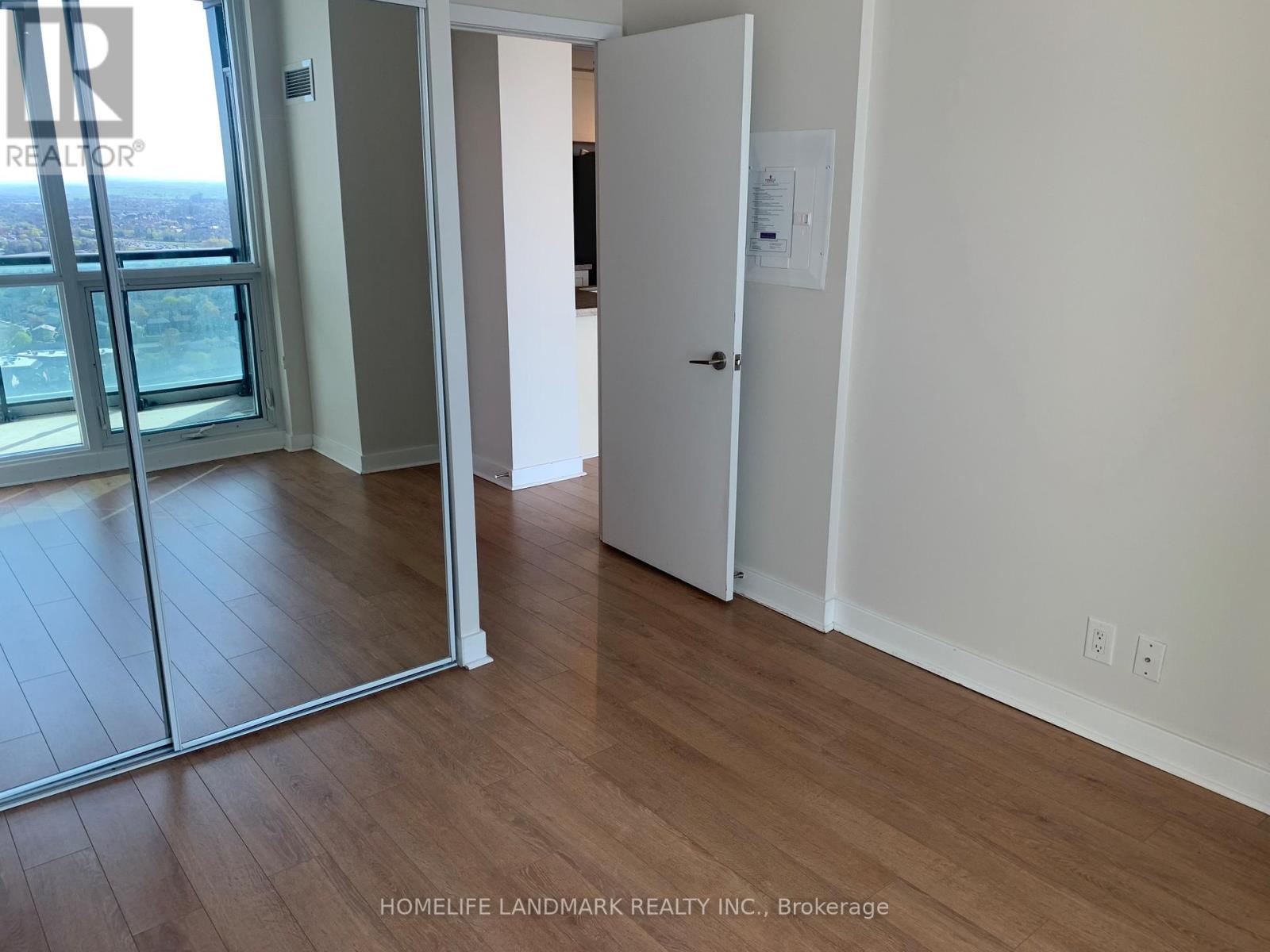 Lph2705 - 3985 Grand Park Drive, Mississauga, Ontario L5B 0H8 - Photo 17 - W12594410