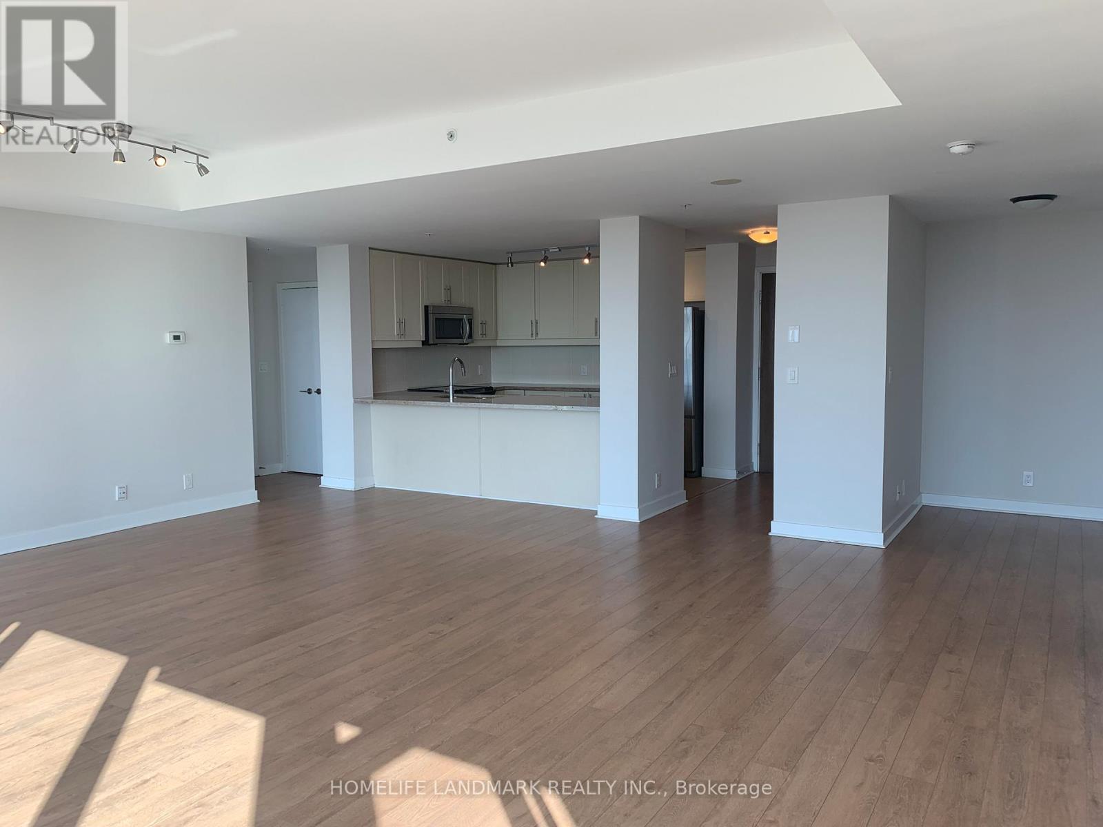 Lph2705 - 3985 Grand Park Drive, Mississauga, Ontario L5B 0H8 - Photo 7 - W12594410