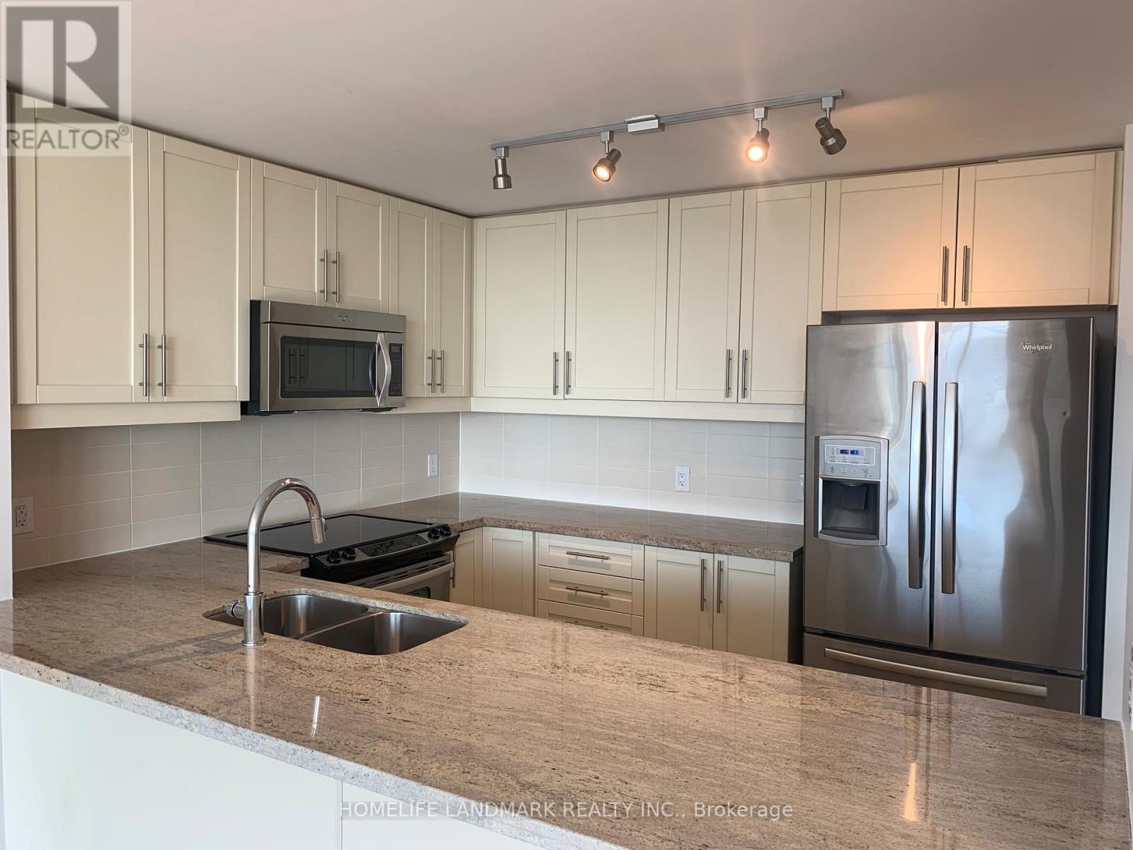 Lph2705 - 3985 Grand Park Drive, Mississauga, Ontario L5B 0H8 - Photo 9 - W12594410