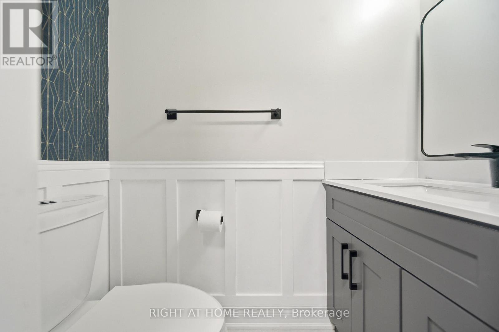 44 Forrester Drive, Brampton, Ontario  L6Y 4L7 - Photo 11 - W12594426