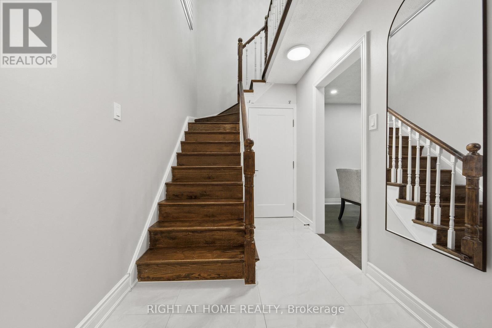 44 Forrester Drive, Brampton, Ontario  L6Y 4L7 - Photo 12 - W12594426