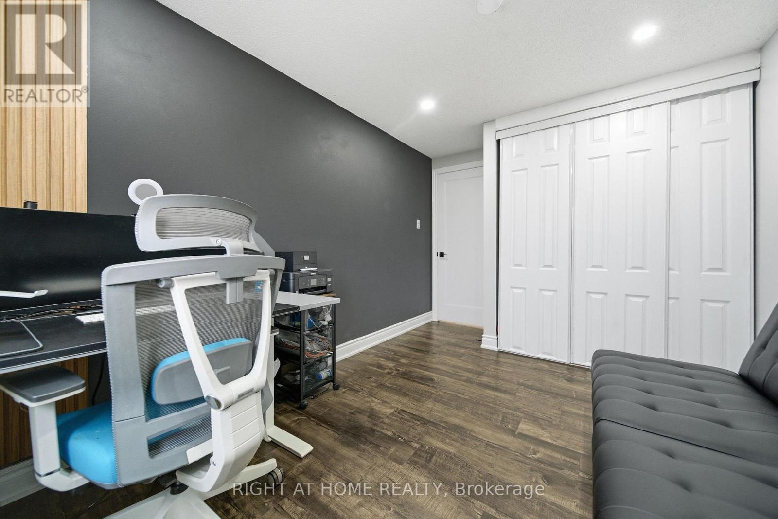 44 Forrester Drive, Brampton, Ontario  L6Y 4L7 - Photo 17 - W12594426