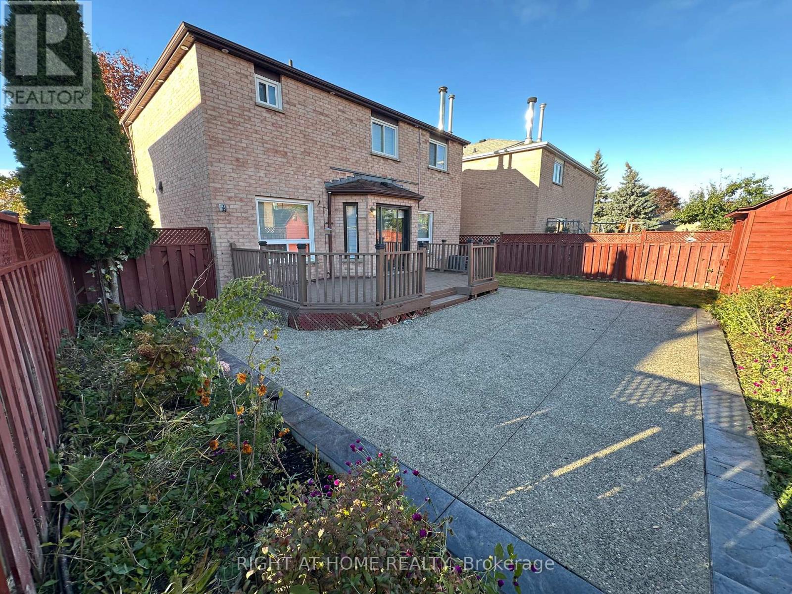 44 Forrester Drive, Brampton, Ontario  L6Y 4L7 - Photo 29 - W12594426