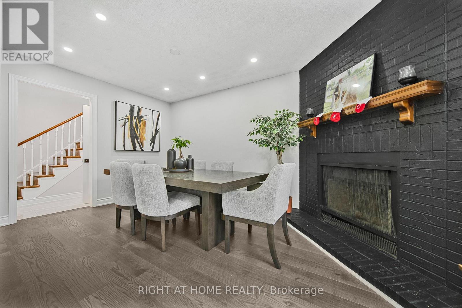 44 Forrester Drive, Brampton, Ontario  L6Y 4L7 - Photo 6 - W12594426