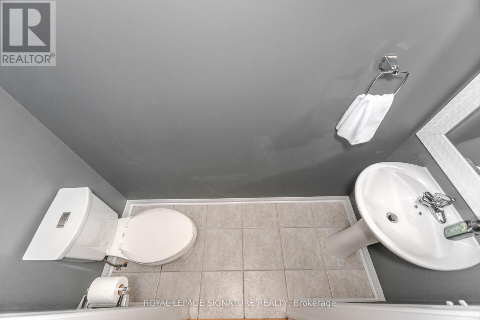 1182 Barnard Drive, Milton, Ontario  L9T 6R4 - Photo 21 - W12594448