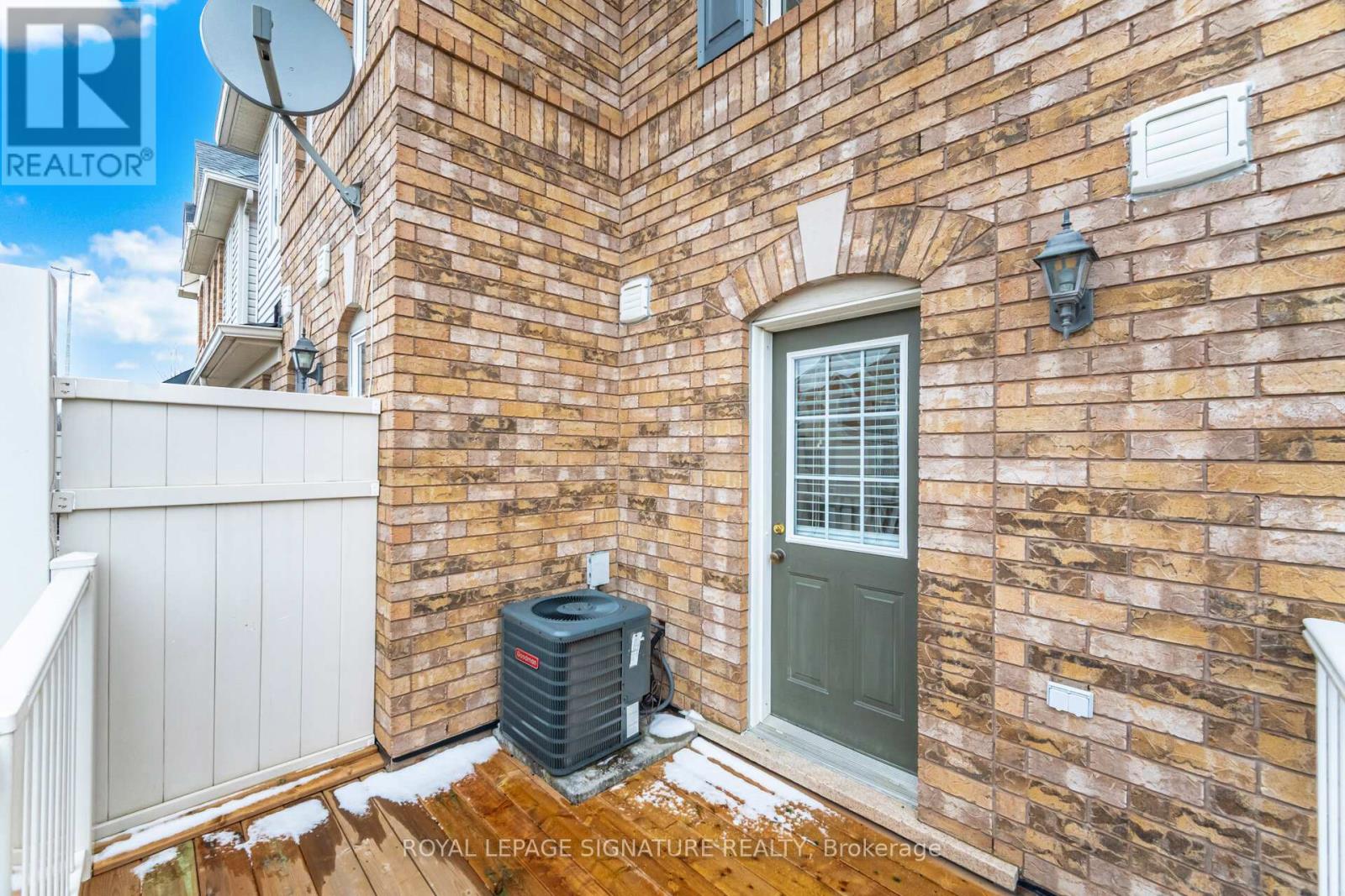 1182 Barnard Drive, Milton, Ontario  L9T 6R4 - Photo 34 - W12594448