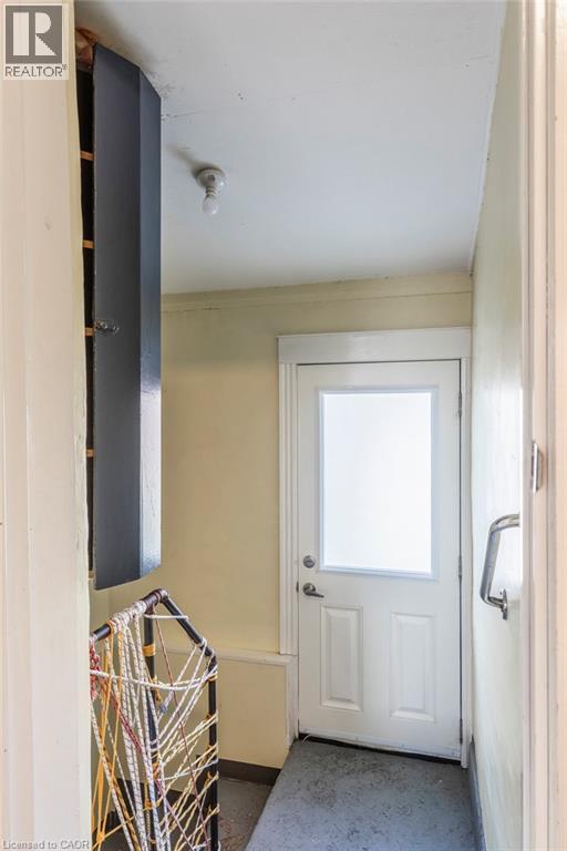 21 Fullerton Avenue, Hamilton, Ontario L8L 6G9 - Photo 8 - 40791835