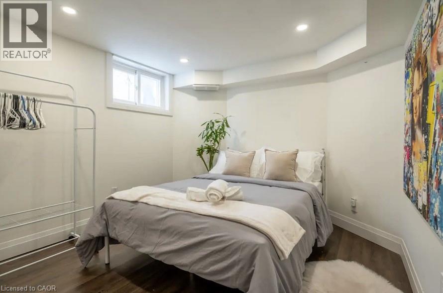 122 Queensdale Avenue E, Hamilton, Ontario  L9A 1K3 - Photo 23 - 40791796