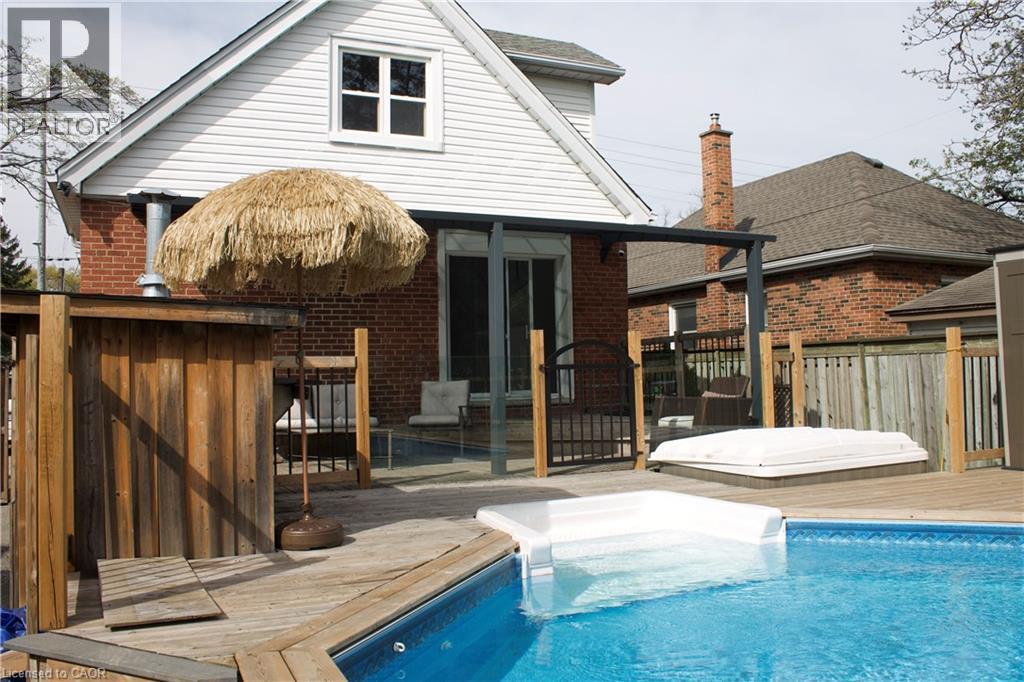 122 Queensdale Avenue E, Hamilton, Ontario  L9A 1K3 - Photo 32 - 40791796