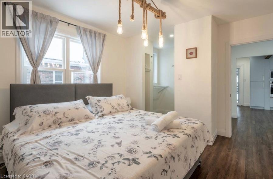 122 Queensdale Avenue E, Hamilton, Ontario  L9A 1K3 - Photo 7 - 40791796