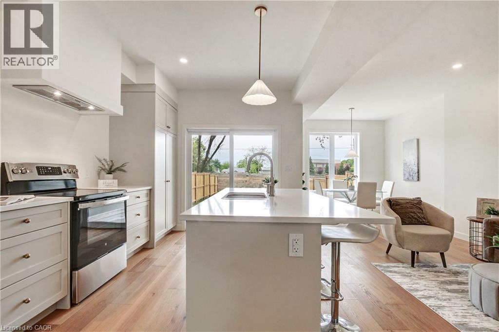 204 William Street, Delhi, Ontario  N4B 1M8 - Photo 4 - 40775356