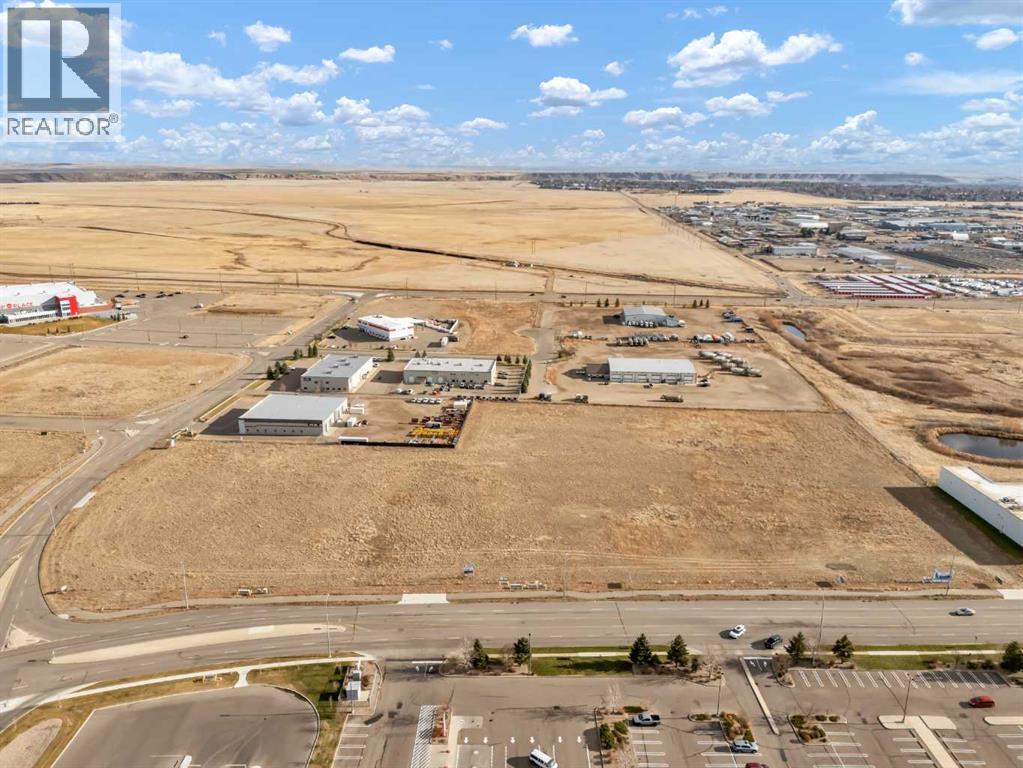 6, 2377 Box Springs Boulevard Nw, Medicine Hat, Alberta  T1C 0C8 - Photo 2 - A2273156