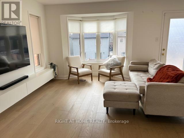 2300 Winlord Place, Oshawa, Ontario  L1L 0B8 - Photo 4 - E12594496