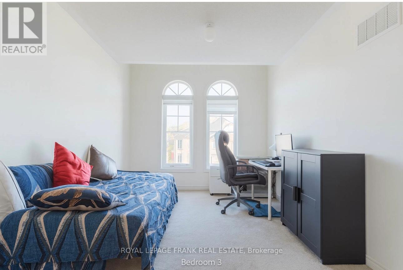 1185 Kettering Drive, Oshawa, Ontario L1K 1A6 - Photo 14 - E12594608